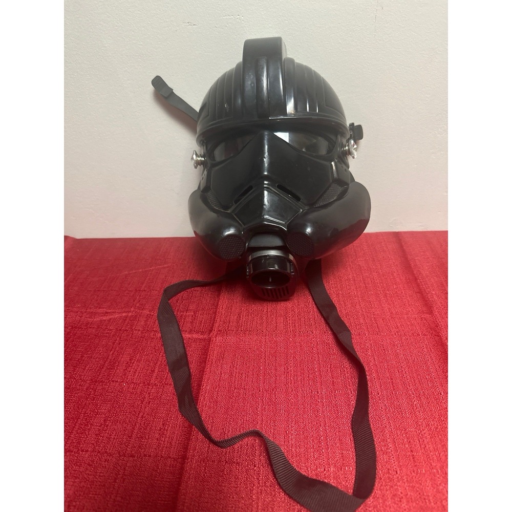 Star Wars TIE Fighter Pilot Mask Voice Changer READ NO BATTERY COVER FOR PARTS⁠